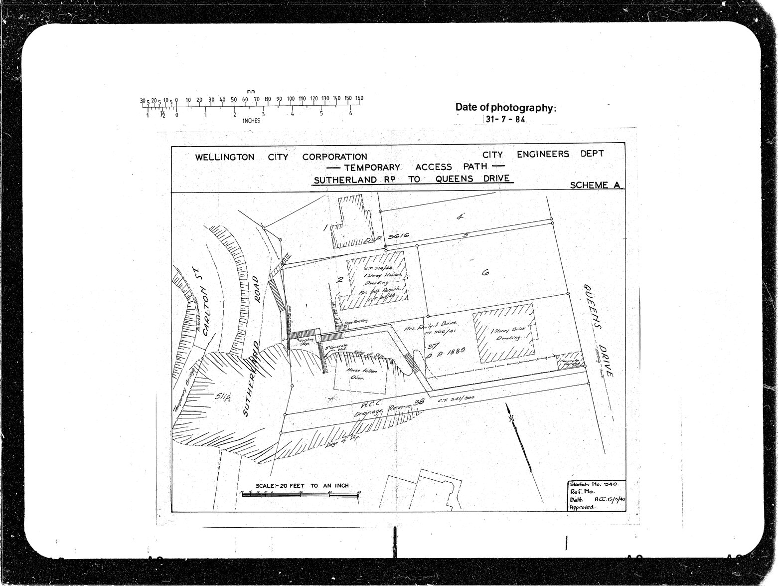 Sutherland Road, Queens Drive, Access