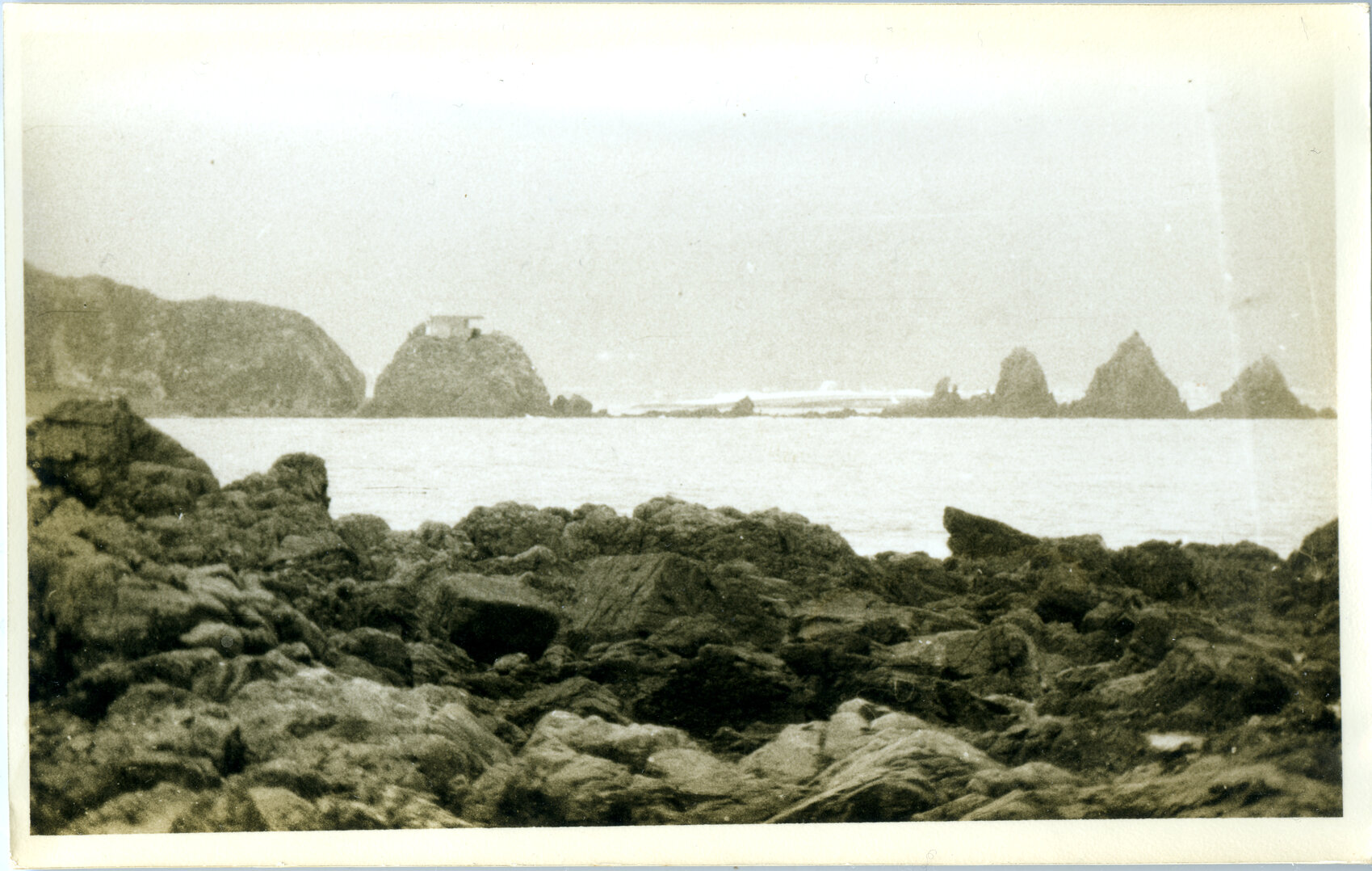 View of foundered TEV Wahine