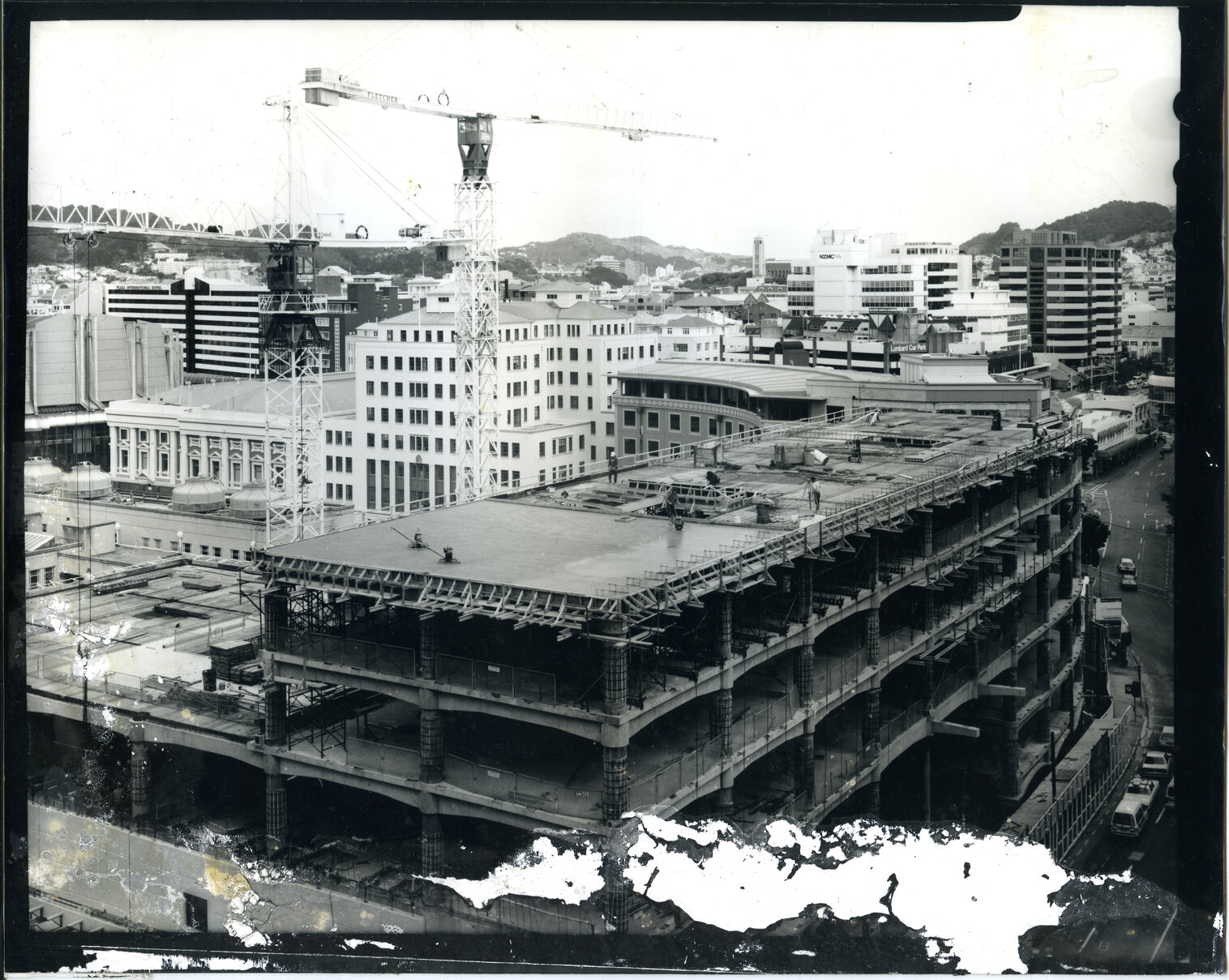 Photo showing construction of Te Matapihi ki te Ao Nui Wellington Central Library