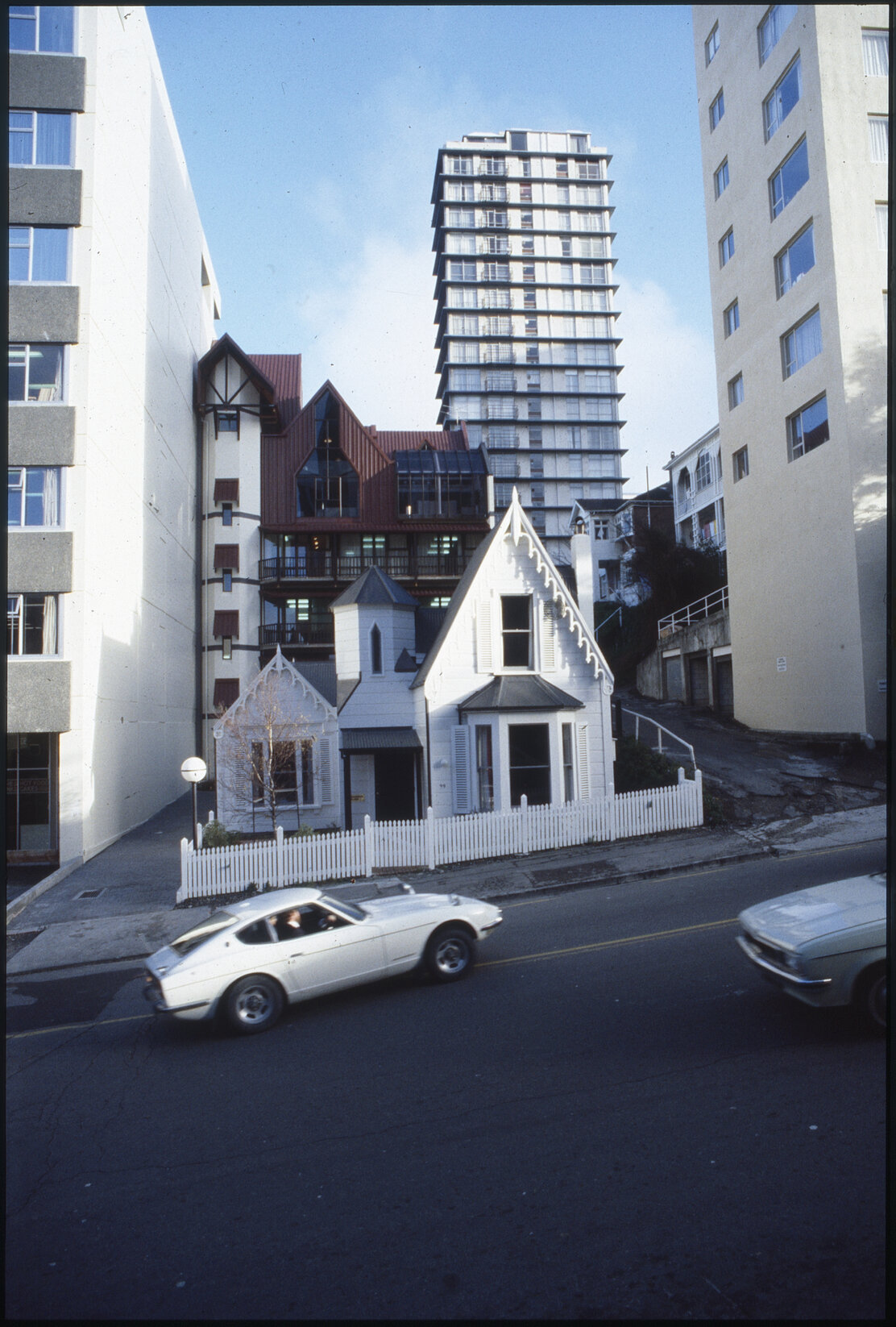 Plimmer house / Boulcott Street Bistro