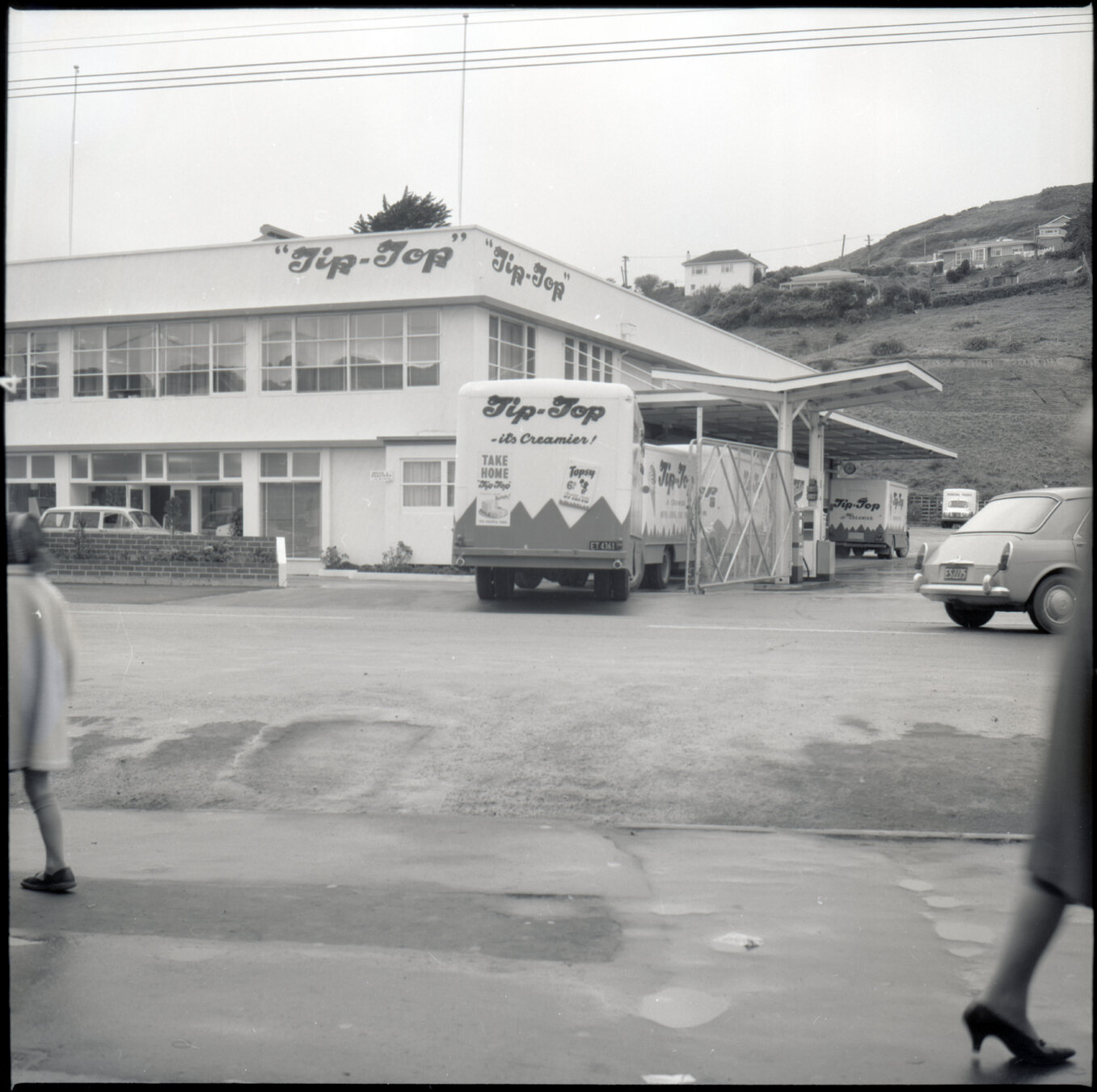 b. Tip-Top Ice Cream Factory