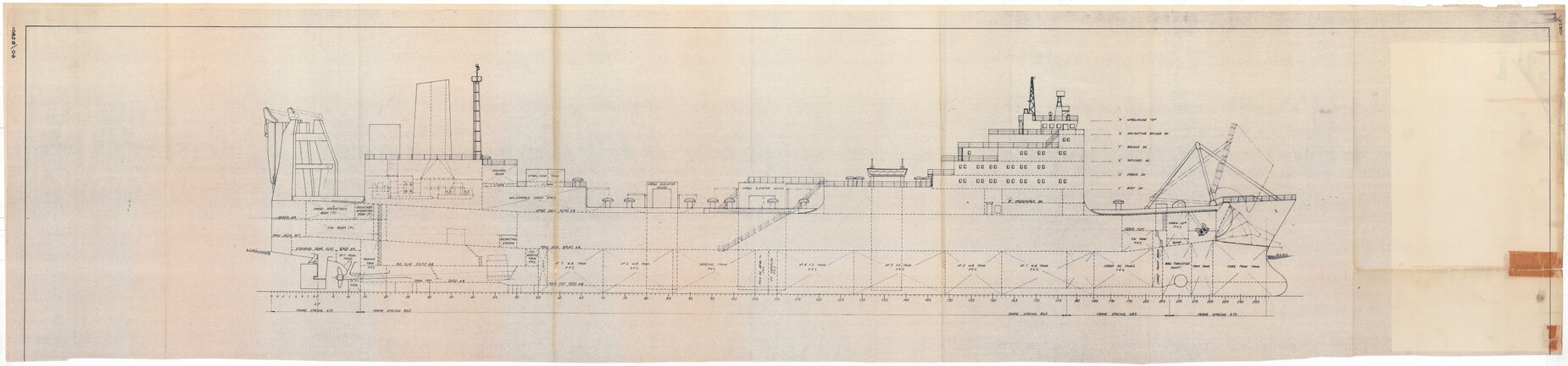 [Union Rotorua], profile showing tanks and cargo space