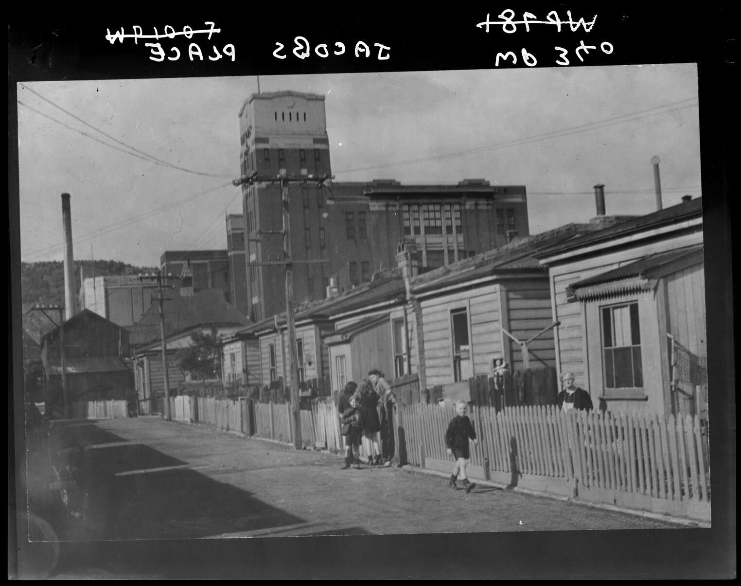 Wooden dwellings, Jacobs Place