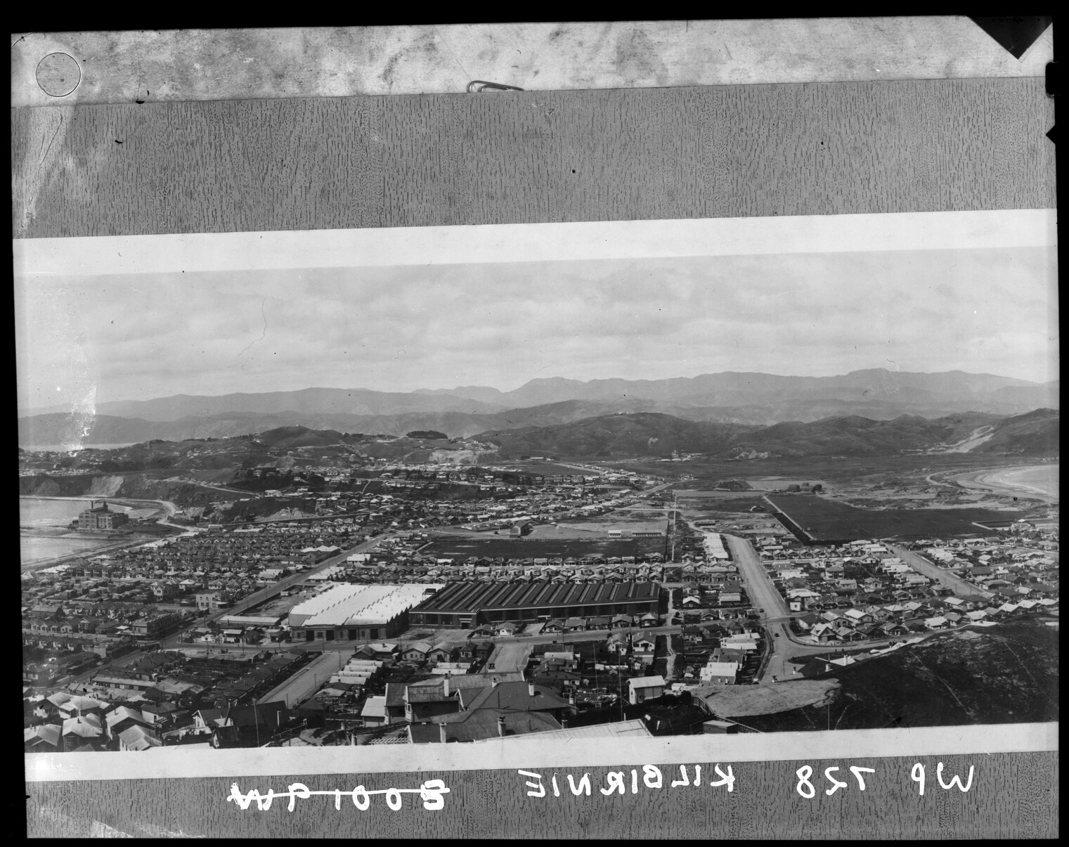 Elevated view of Kilbirnie
