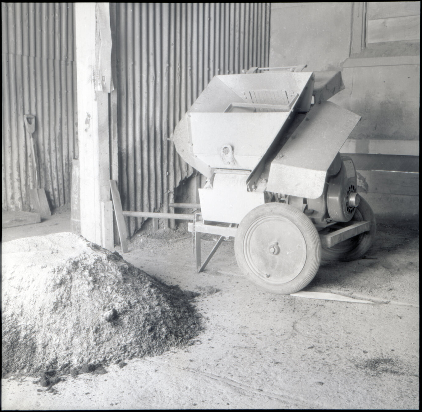 e. Berhampore Nursery, potting shed