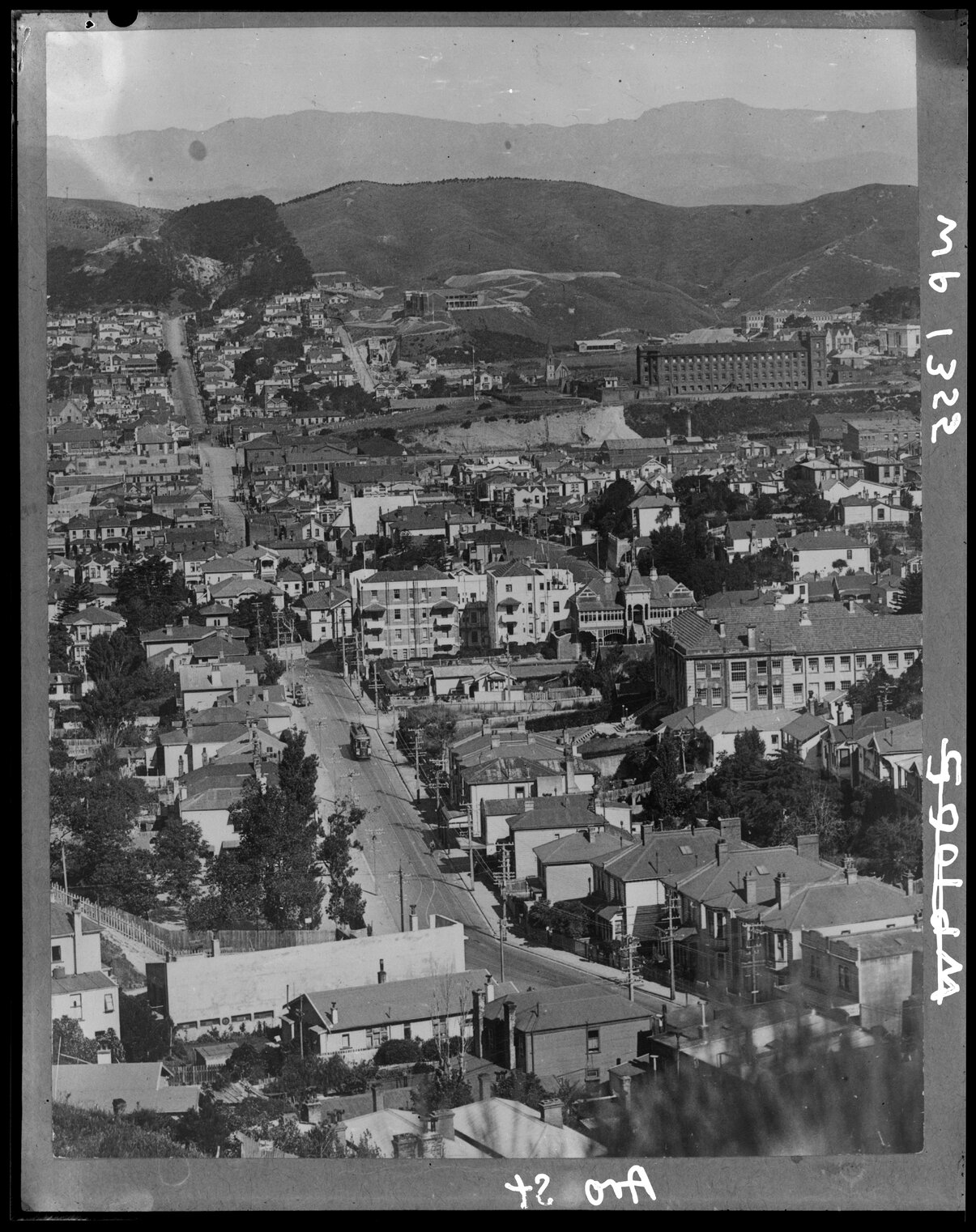 Aro Street, looking east.