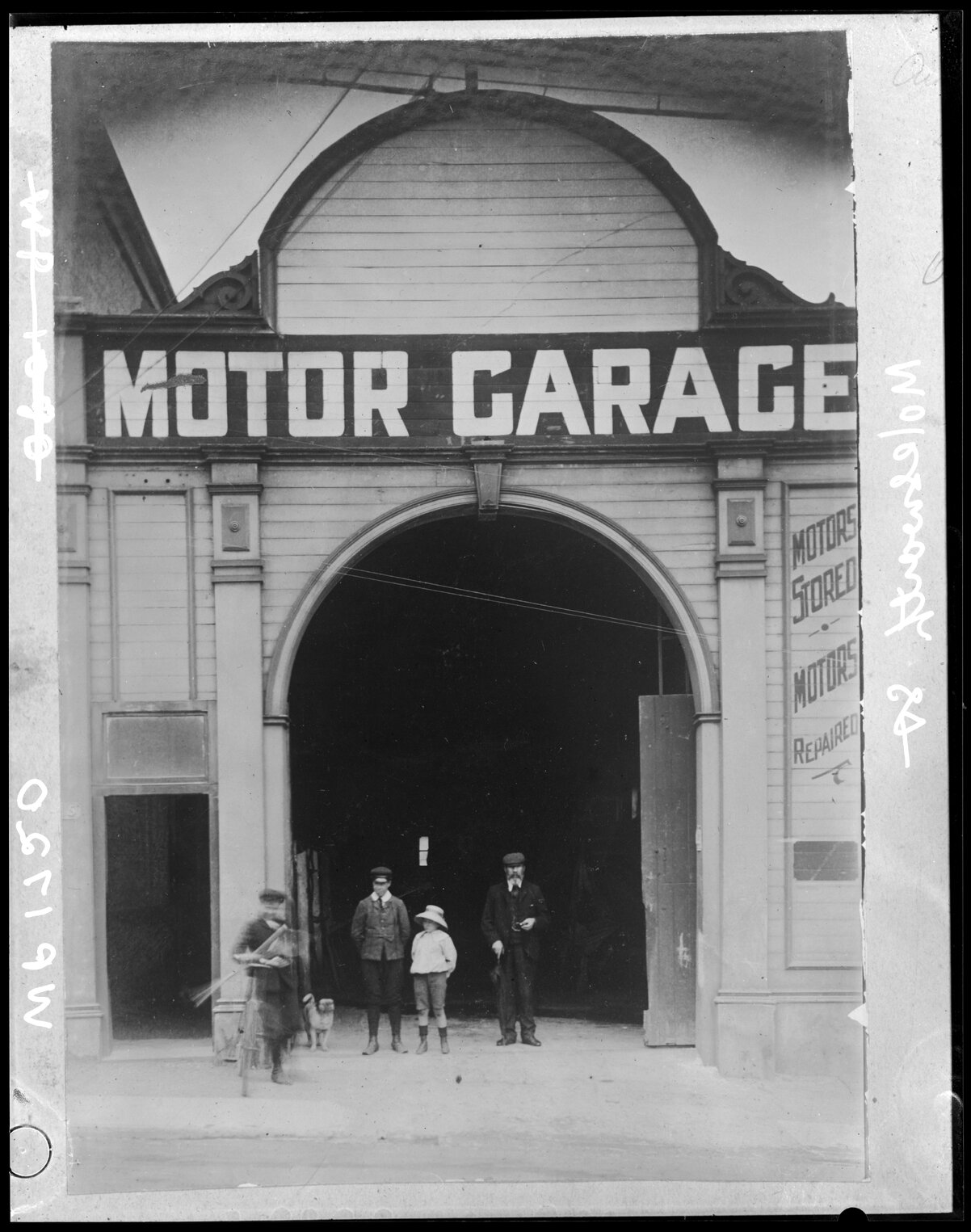 13 Molesworth Street