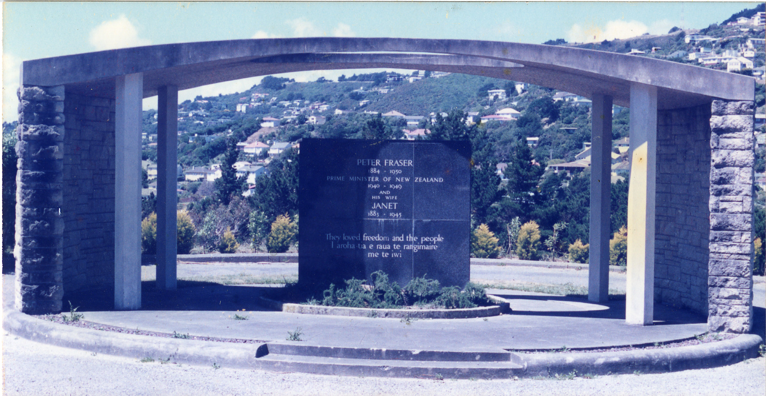 Karori Cemetery, Memorial to Peter Fraser, 11 January 1989