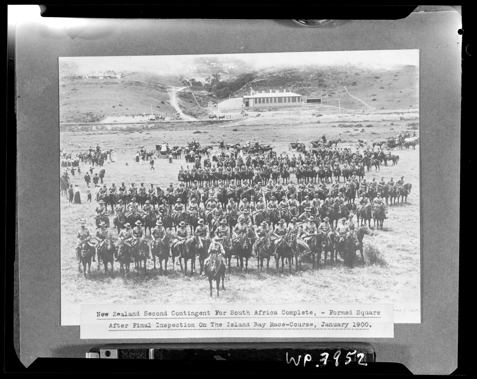 South African War, 2nd contingent at Island Bay Racecourse after final inspection