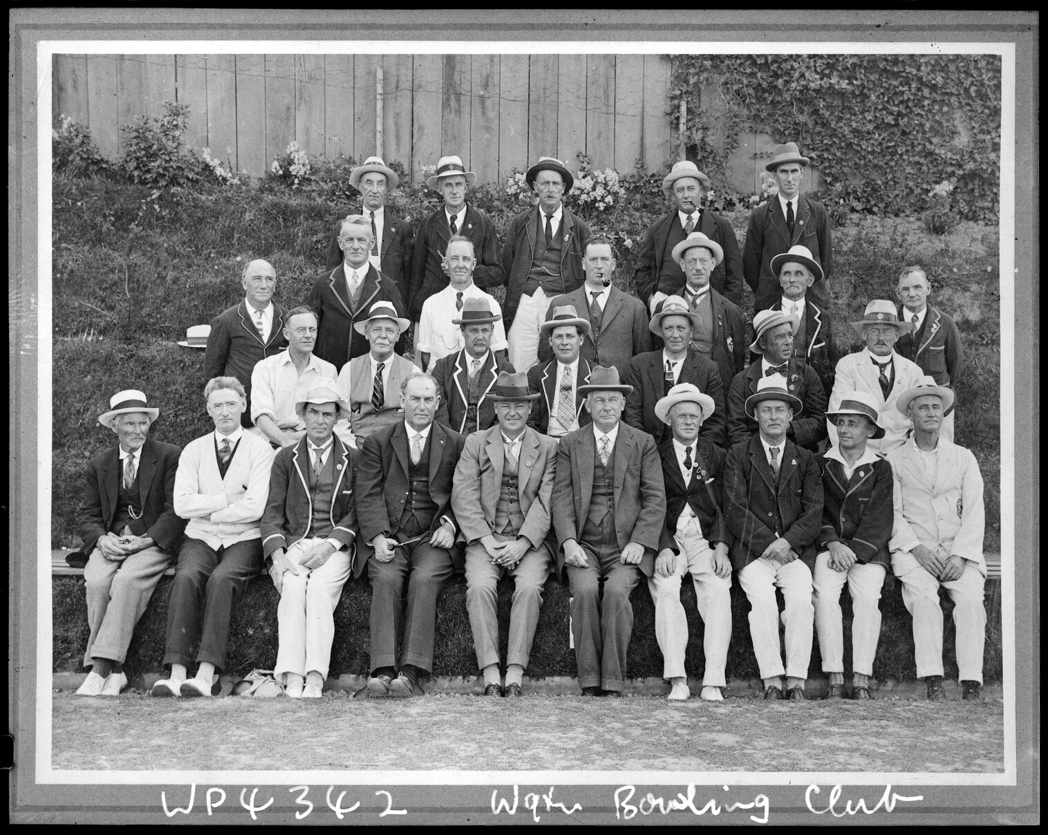 Group photograph of members of the Wellington Bowling Club