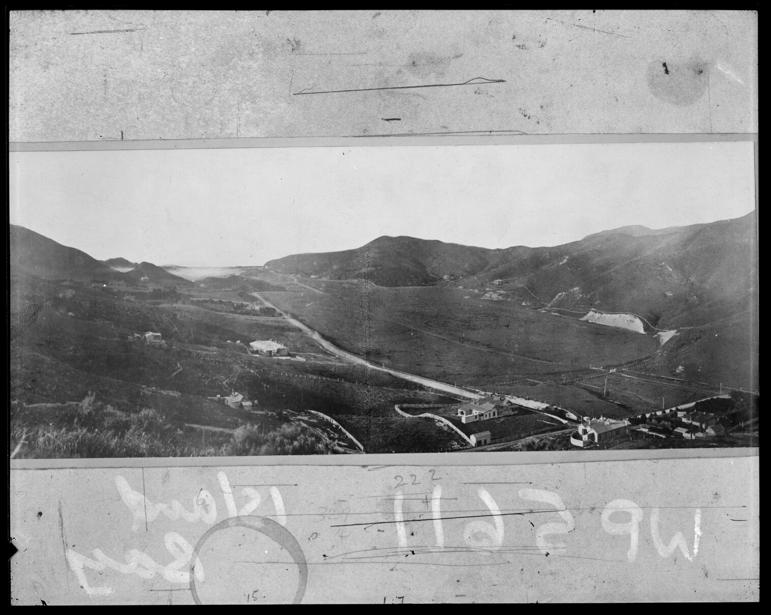 Elevated view of Island Bay, showing Clyde Street.