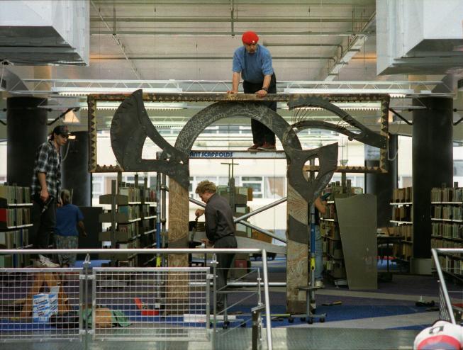 C, Installing artwork, artist