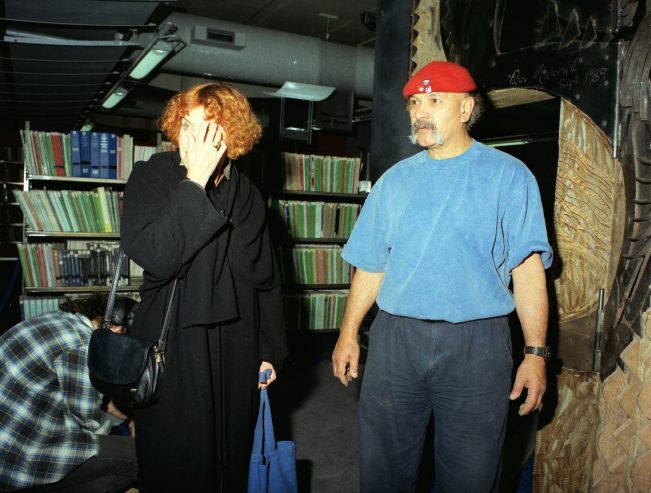 C, Installing artwork, artist