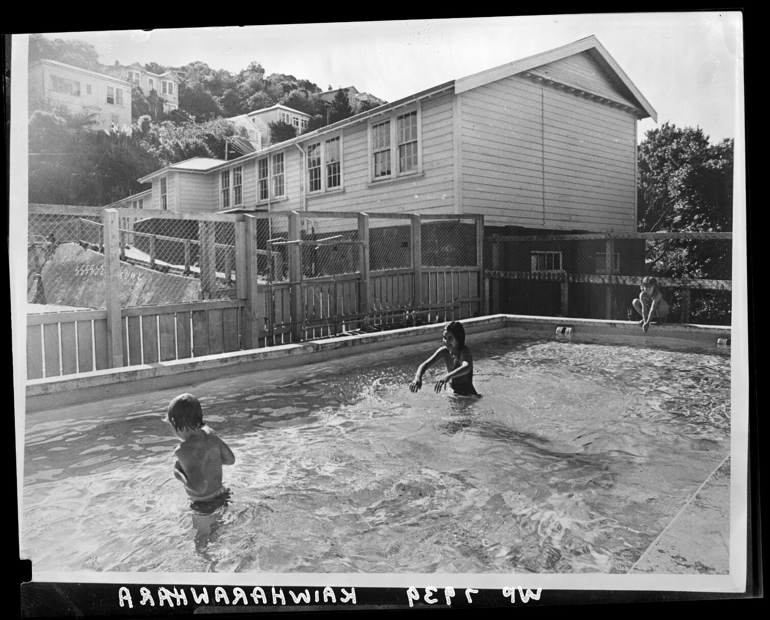 Children in Kaiwharawhara School baths