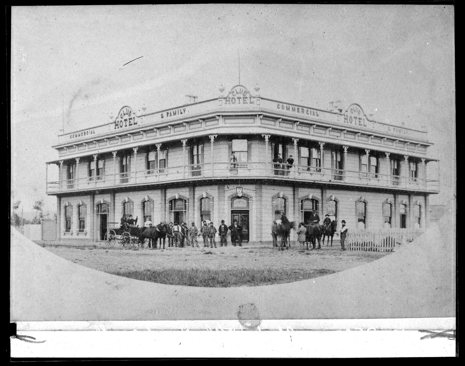 The Club Hotel, Family and Commercial - Hunterville