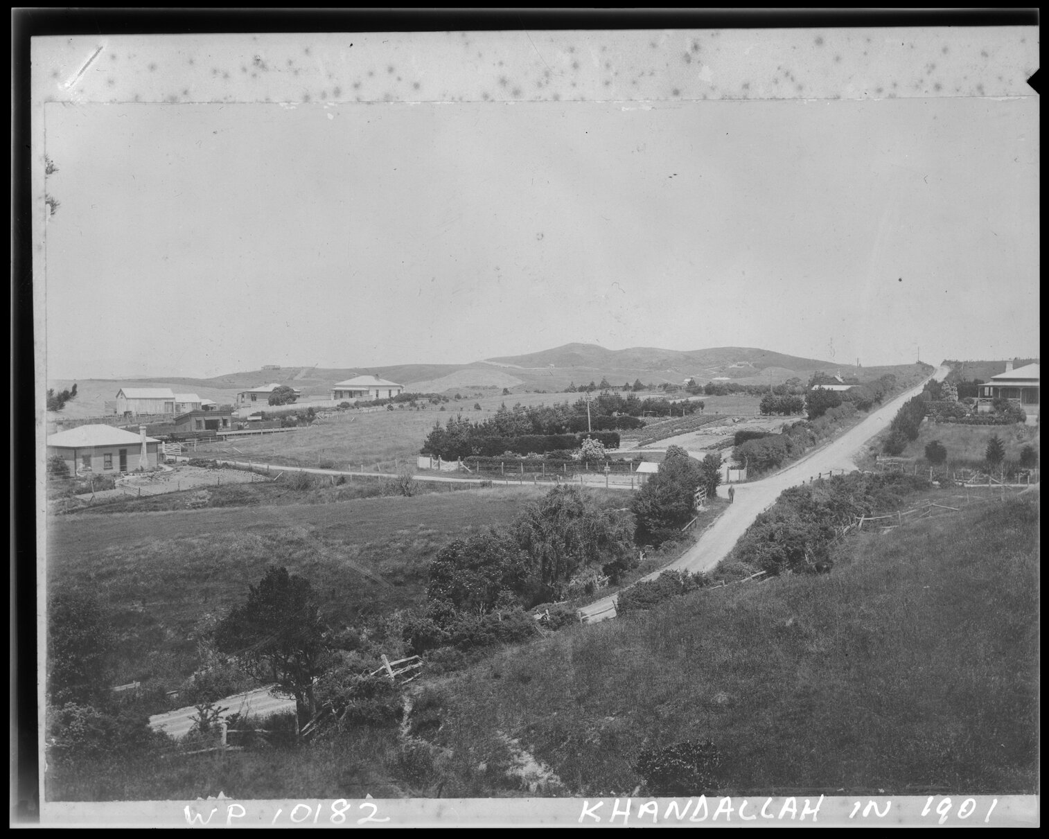 Station Road and Burma Road, Khandallah