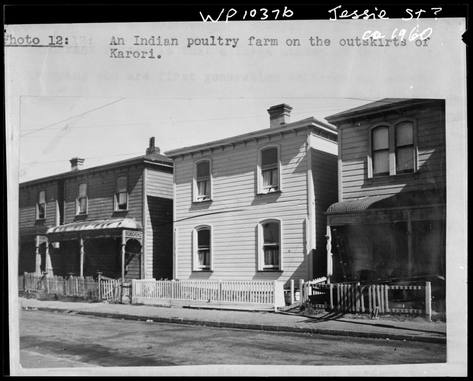 Dilapidated wooden housing, Jessie Street