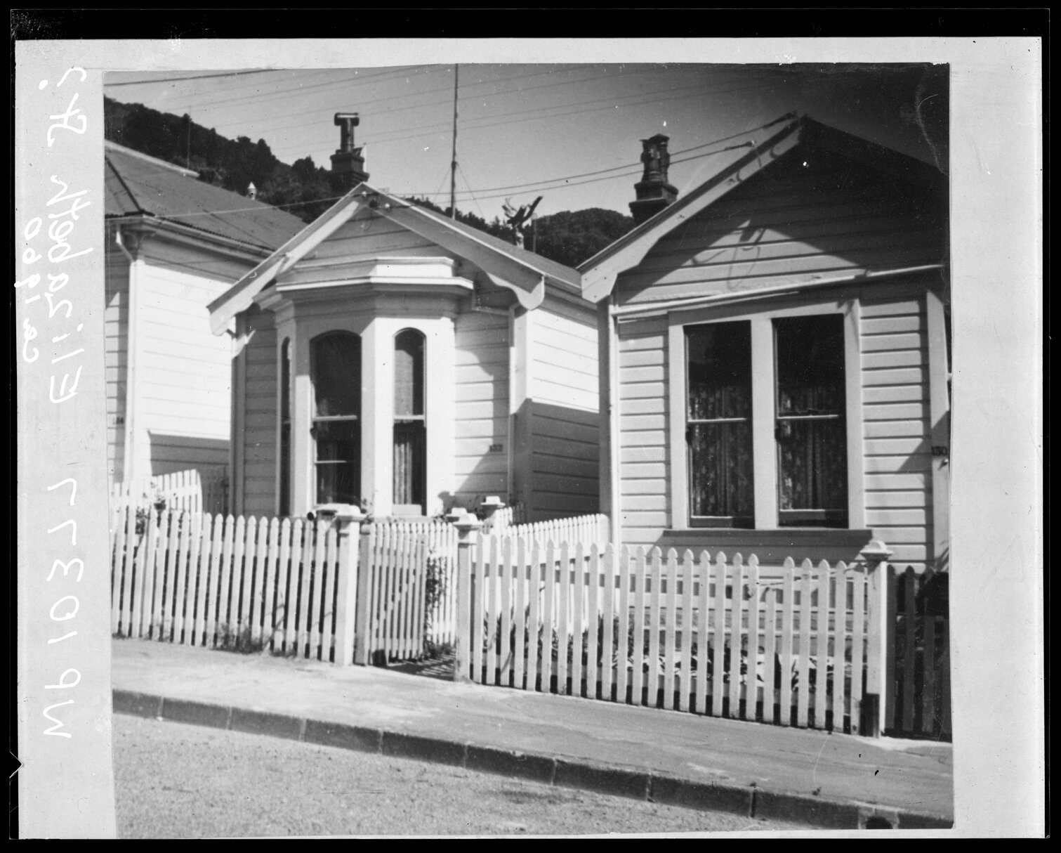 Wooden dwellings, Elizabeth Street