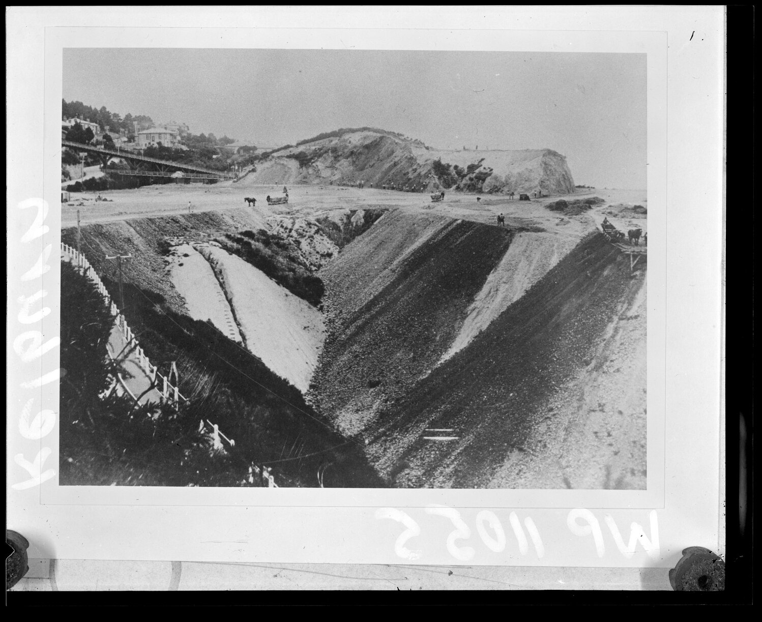 Creating Kelburn Park, gully being filled in to create flat playing area