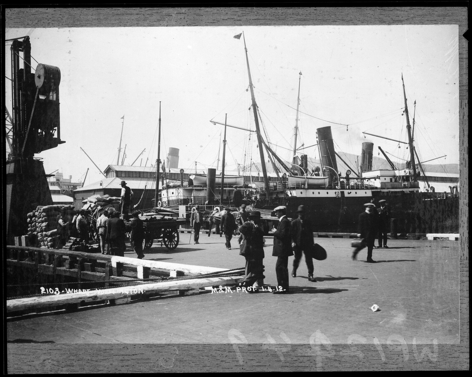 Waterfront activity, Queens Wharf