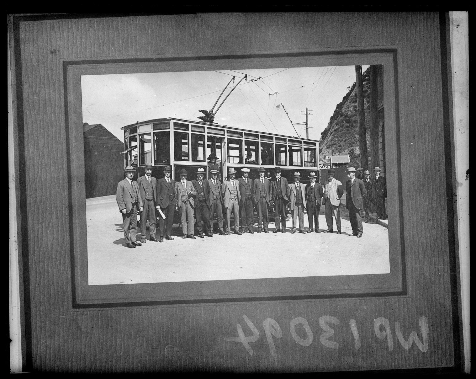 Trackless tram, Kaiwharawhara