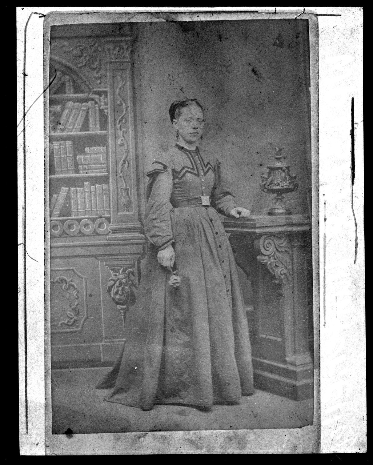 Portrait of Ellen Hunter