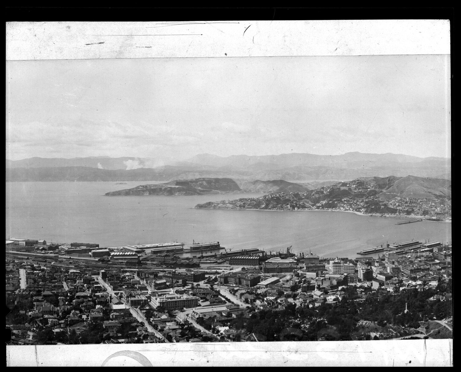 Panorama of Wellington, from Wireless Station