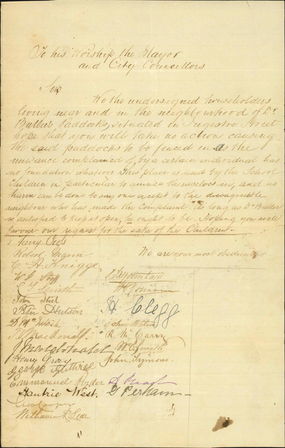 Petition against compulsory closing of Dr Bullers paddock [Ingestre Street]