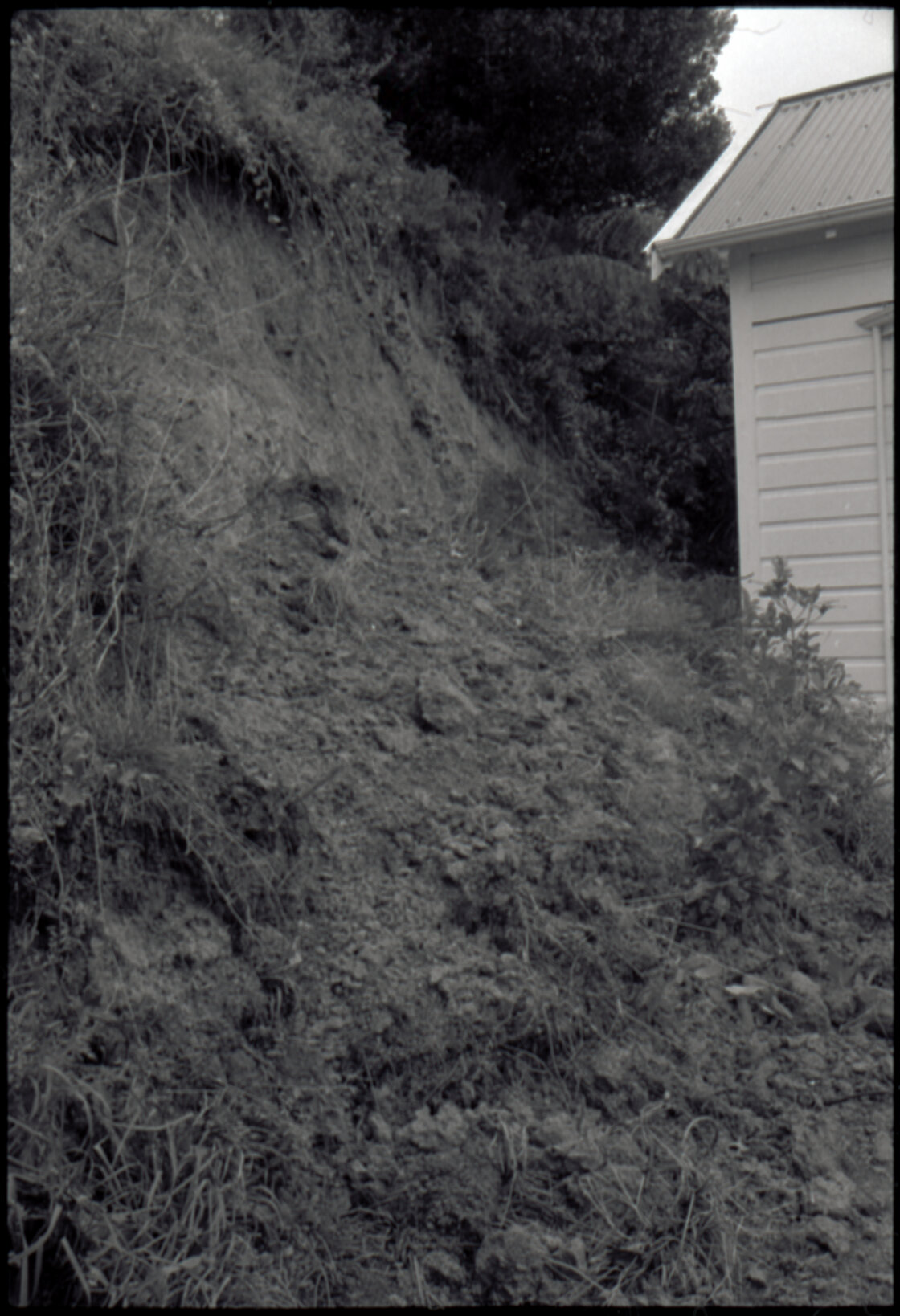 Slip at 88 Oban Street