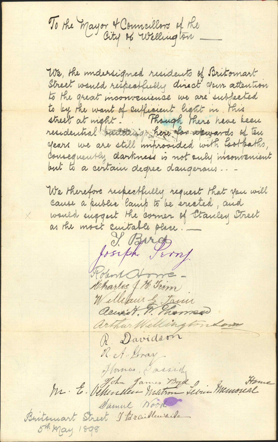 Asking for a lamp at Britomart Street - J Bird and others