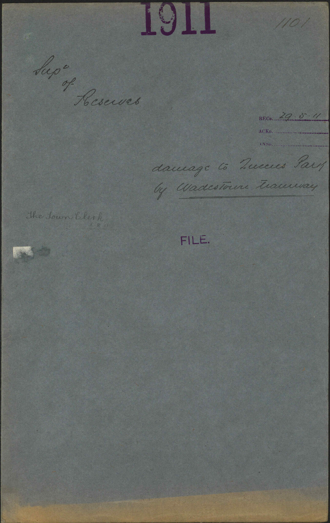 Damage to Queens Park by Wadestown tramway - Superintendent of Reserves