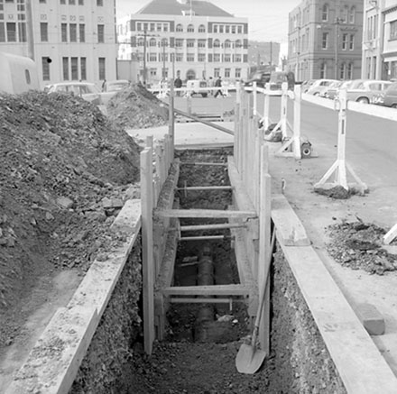 a. Drainage, Moxham Avenue