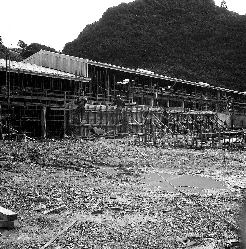 h. Abattoirs