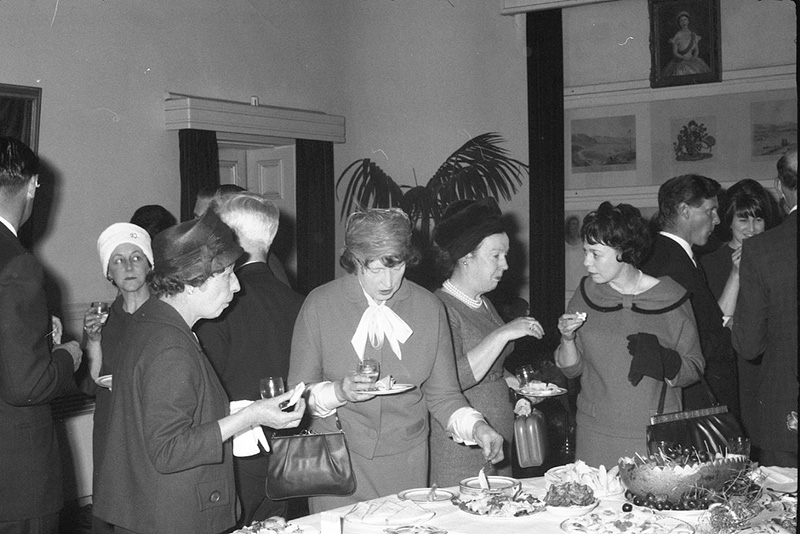 f. Reception, Victoria University