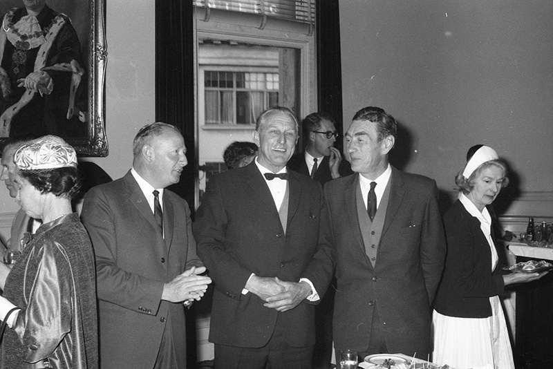 k. Reception, Victoria University