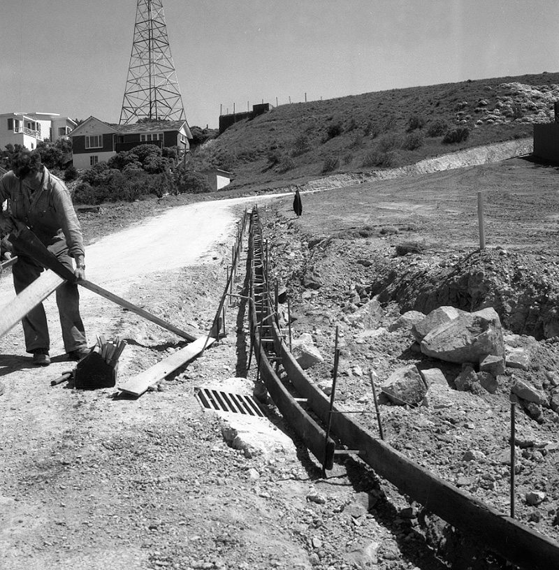 a. Kerbing, Mount Victoria