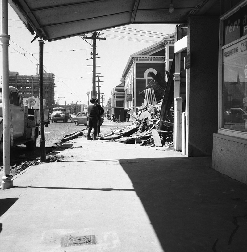 a. Cnr Kent Terrace - Pirie Street