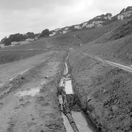 f. Job 3104, Warwick St