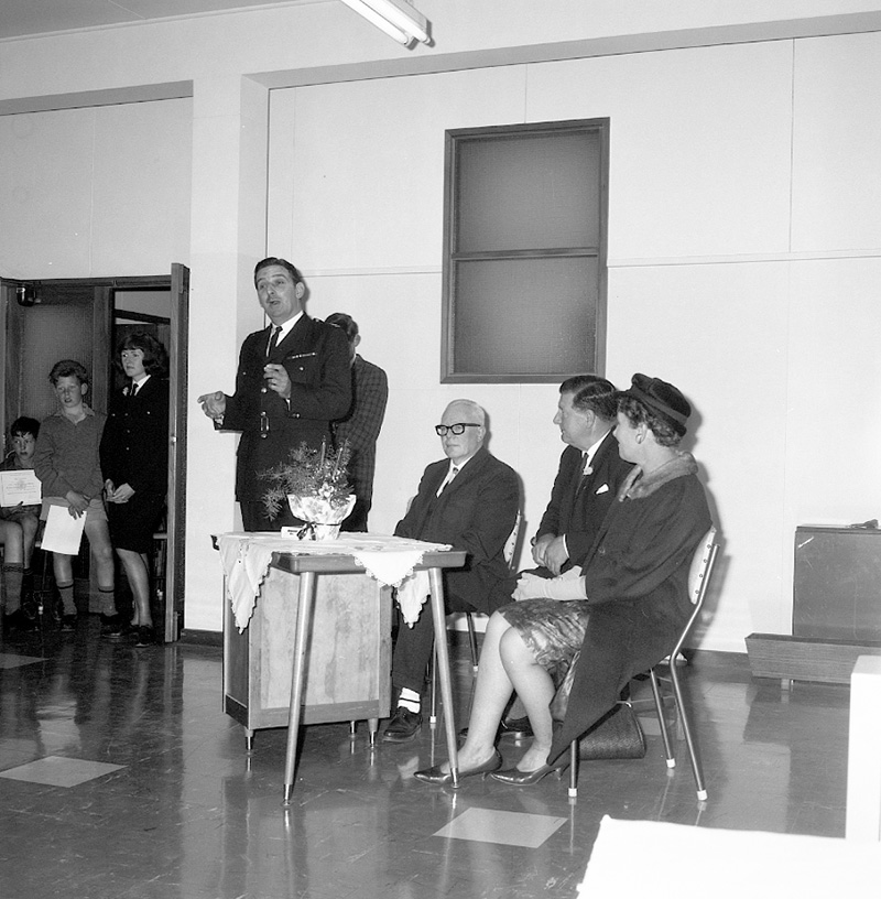 b. Presentation, Traffic House