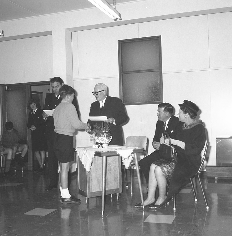 g. Presentation, Traffic House