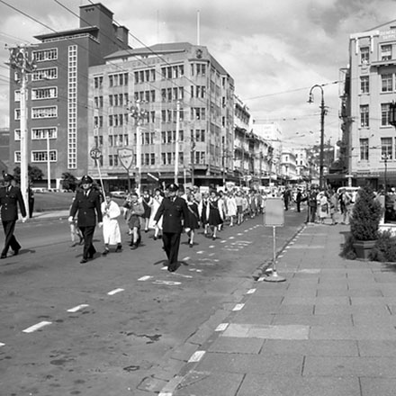 l. Traffic Safety Week, 17-24 March