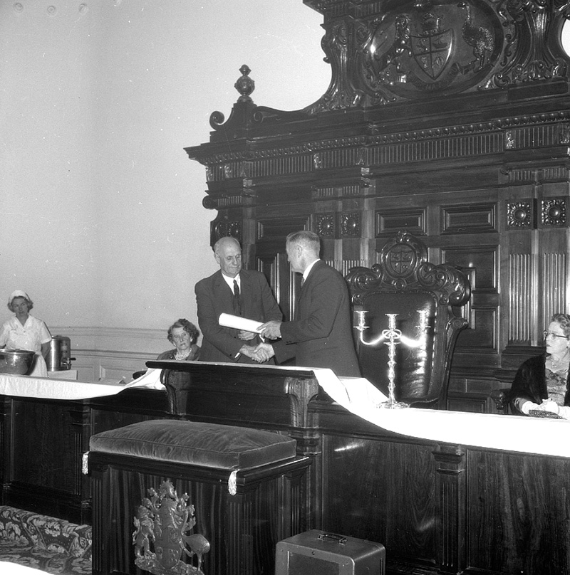b. Presentation, Municipal Association