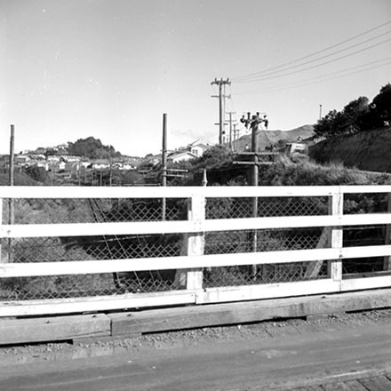 d. Traffic, Streetscapes, Johnsonville