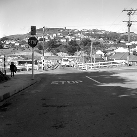 f. Traffic, Streetscapes, Johnsonville