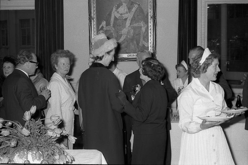 ay. Presentation of Medals to Councillors, His Excellency Sir Bernard Fergusson. Council Chambers