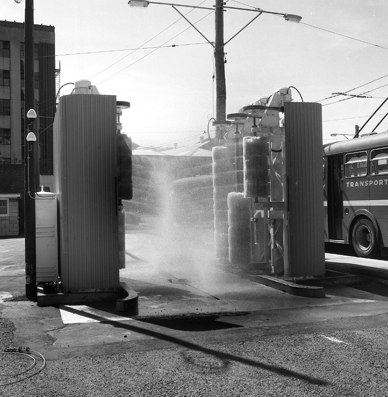 f. Bus washing machine