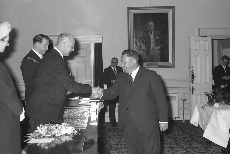 bk. Presentation of Medals to Councillors, His Excellency Sir Bernard Fergusson. Council Chambers