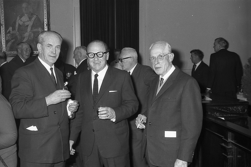 o. Presentation of Medals to Councillors, His Excellency Sir Bernard Fergusson. Council Chambers