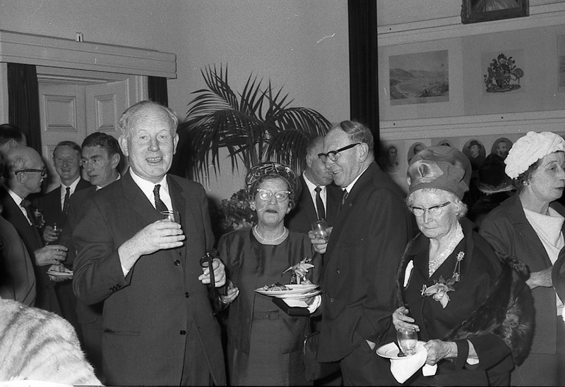 z. Presentation of Medals to Councillors, His Excellency Sir Bernard Fergusson. Council Chambers