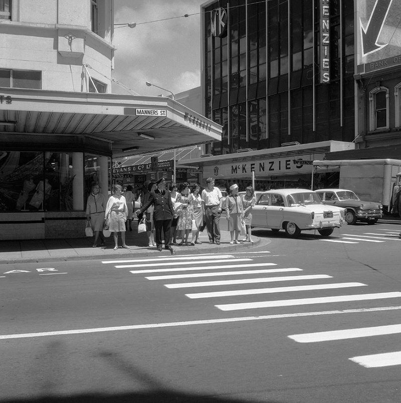 h. Traffic Cuba Street